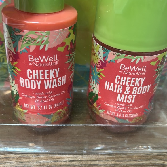 Be well by nature well cheeky on the glow travel minis - Picture 2 of 3